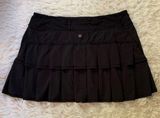Run: Pace Setter Skirt Size 12 Photo 0