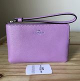 Coach Wristlet Photo 0