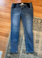 Isabel Maternity Size 4 Maternity Jeggings Photo 0