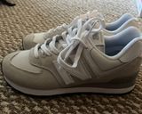 New Balance Women's 574 Core Sneaker Photo 0