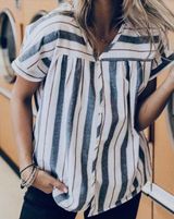 Ellen Tracy Short Sleeve Striped Button Up Shirt Photo 0