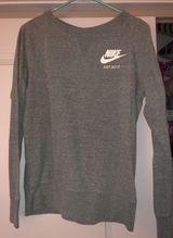 Nike Long Sleeves Photo 0