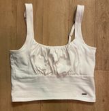 Hollister Tank Photo 0