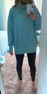 Aerie Pullover Photo 0