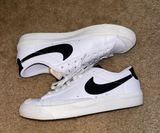 Nike Low Rise Blazers Photo 0