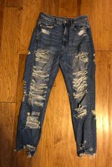 American Eagle Outfitters Mom Jeans Photo 0