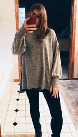 Gibson Gray  Sweater Photo 0