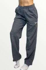 Nike grey sweatpants Photo 0