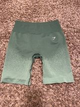 Gymshark adapt Ombré Seamless Shorts Photo 0