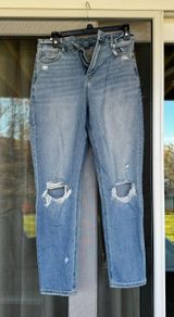 American Eagle Outfitters Mom Jeans Photo 0