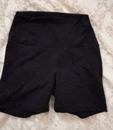 Yogalicious Lux Shorts Photo 0