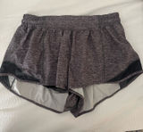 Lululemon Hotty Shorts 2.5" Photo 0