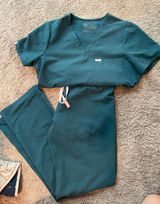 FIGS Dark Teal  scrubs Photo 0