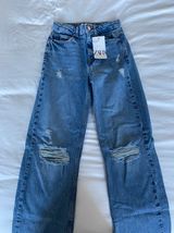ZARA Ripped Boyfriend Jeans Photo 0