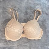 PINK - Victoria's Secret Push-up Bra Photo 0