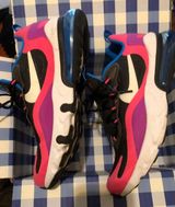 Nike Air Max 270 React Hyper Pink Photo 0