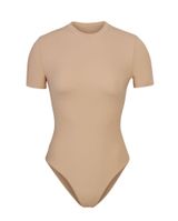 Skims Fits Everybody T-Shirt Bodysuit Photo 0
