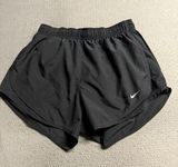 Women's Black Athletic Active Workout Running Shorts Size Medium EUC Photo 0