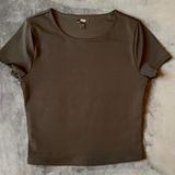 Short Sleeve Cropped Top Photo 0