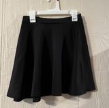 Black Skirt  Photo 0