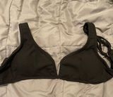 SheIn Rib V Wired Bikini Top Photo 0