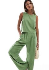 Linen Set Top Photo 0