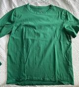 Green Shirt Photo 0