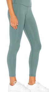 Beyond Yoga Leggings Photo 0