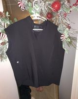 Brand New Never Worn Size Small Oversized Very Cute. I Got It For Almost $50 But Will Sell It For 45 Free Shipping. You Can Also Send Offers Photo 0