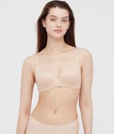 Uniqlo Wireless Bra Photo 0