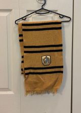 Harry Potter Hufflepuff Scarf Photo 0