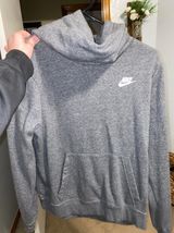 Nike Sweatshirt Photo 0