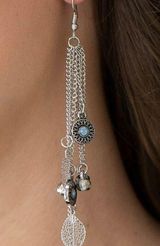 Paparazzi A Natural Charmer Dangle Earrings Photo 0