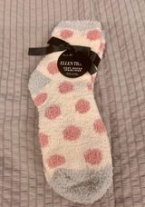 Ellen Tracy Cozy Socks....Brand New Photo 0