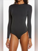 SKIMS Essential Bodysuits Crewmeck long sleeve, Size Small, $78 Photo 0