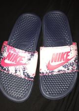 Nike Women Slides Photo 0