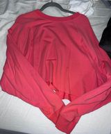 Alo Yoga Cropped Crewneck Photo 0