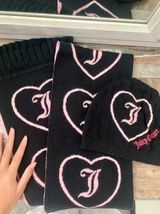 Juicy Couture Scarf & Hat Set Photo 0
