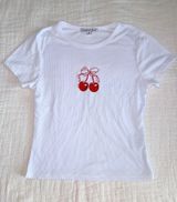 Graphic embroidered cherry tee 🍒🎀 Photo 0