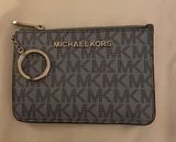 Michael Kors MK wallet  Photo 0
