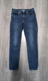 Levi’s 311 Shaping Skinny Jeans Photo 0