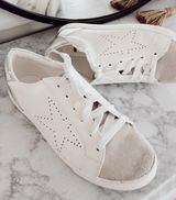 Star Sneaker White Size 6 Photo 0