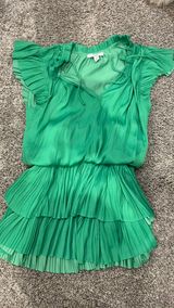 Green Dress Photo 0