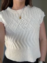 Cropped Sweater Best White Photo 0