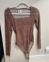 Princess Polly Body Suit Photo 0