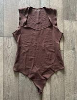 Abercrombie & Fitch Brown Square Neck Seamless Soft AF Bodysuit Photo 0