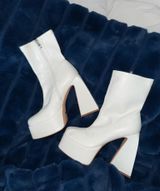 White Platform Go-go Boots Photo 0