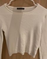 Brandy Melville Rare Cropped Cream Sweater Photo 0