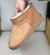 UGG Ultra Classic Mini Boots Photo 0