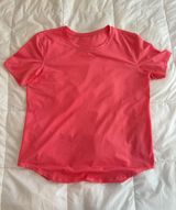 Lululemon T-Shirt Photo 0